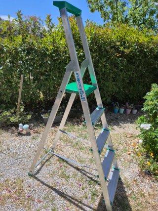 Escalera Escalibur 5 peldaños