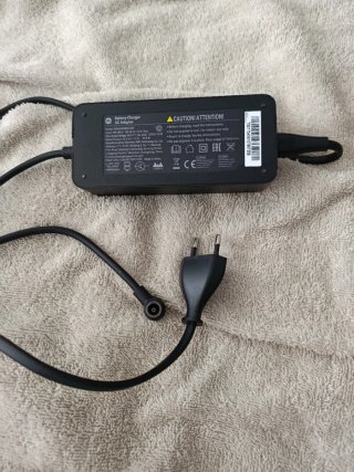 Cargador Xiaomi Scooter 5 Pro Original