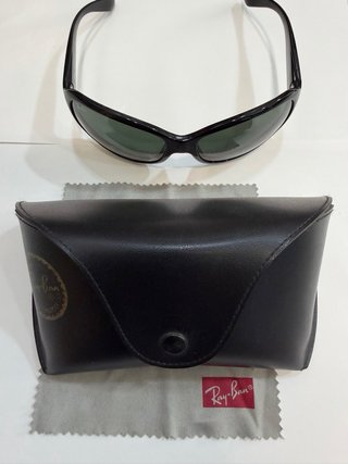 Gafas de Sol Ray-Ban RB 4118 originales + Funda