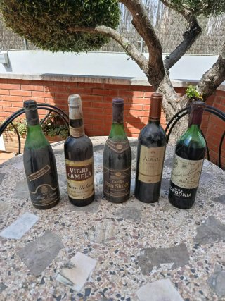 Botellas antiguas coleccionista (30+ años)