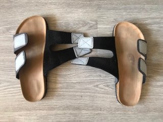 Sandalias gris topo oscuro estilo talla 44