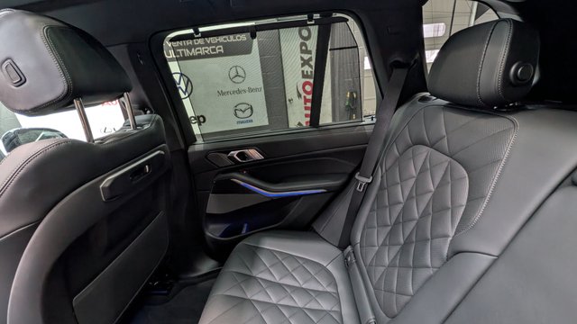 BMW X5 xDrive30d 2025