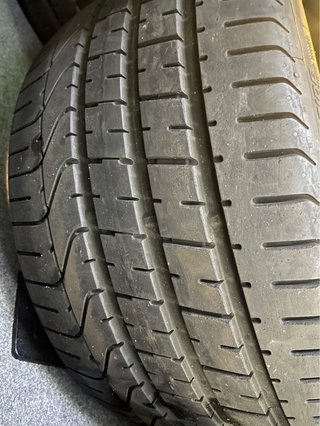 2x PIRELLI PZERO 285/35/18 97Y DOT 4322