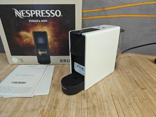 KRUPS Nespresso Essenza, Máquina de café,