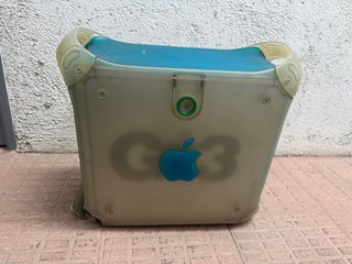 Ordenadir de sobremesasobremesa Apple PowerMac G3