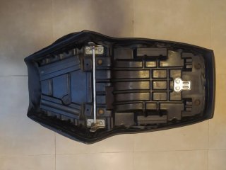 Asiento Yamaha 250 Special Negro