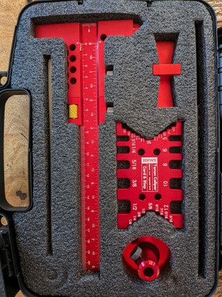 Kit de escuadras para carpintería de 9 piezas.