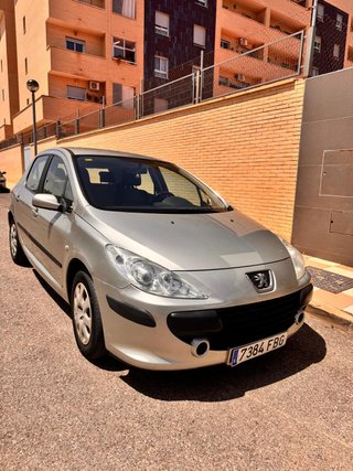 Peugeot 307
