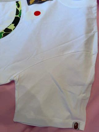 BAPE Camiseta Tiburón Blanca