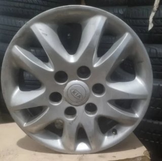 1/Llanta KIA 17 Pulgadas