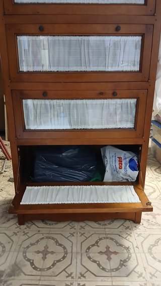 Mueble auxiliar madera con cristal