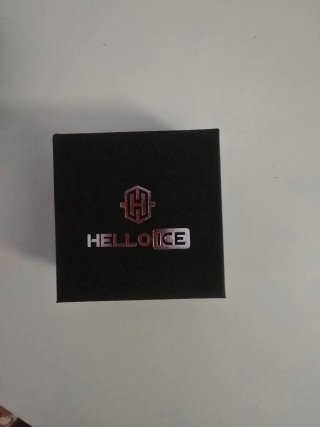 Cadena Cubana Negra y Plateada. Marca HelloIce