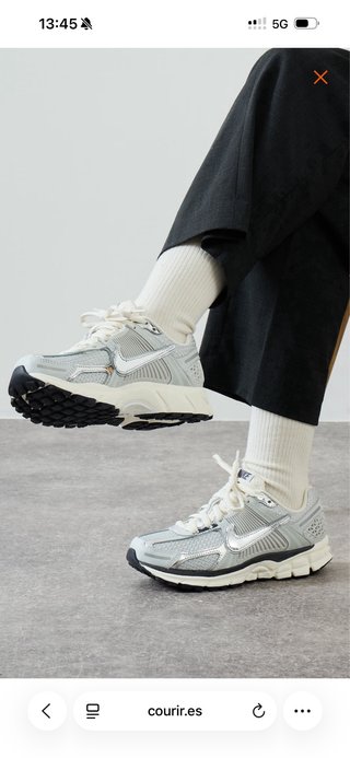 Nike Vomero 5 Plata/Blanco ( utilizado como nuevo