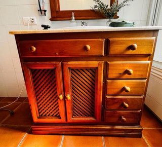 Mueble de baño madera y mármol