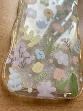 Funda iPhone 11 Ondulada Floral Transparente