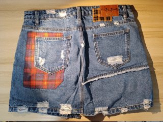Falda vaquera Desigual patchwork