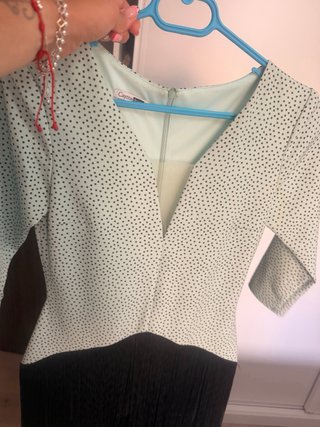 Vestido de fiesta con flecos
