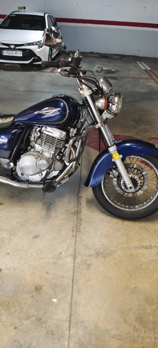 Suzuki Marauder 250cc Azul