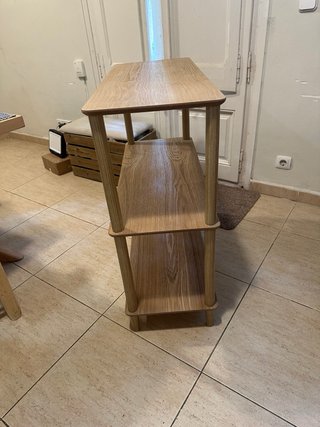 Estantería de madera con 3 baldas