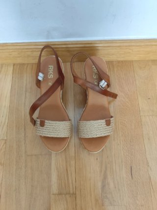 Sandalias cuña esparto