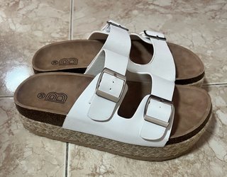 Sandalias plataforma blancas