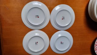 Set 4 Piatti Vintage Ceramica Rosso Bianco