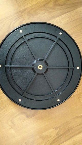 Caja sorda con soporte