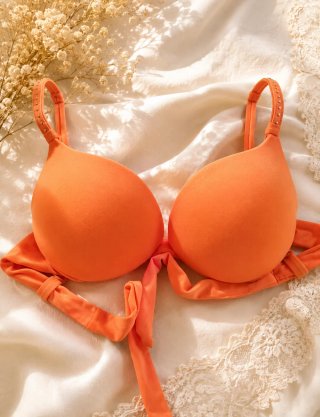 Bikini Calzedonia Naranja con Tachuelas