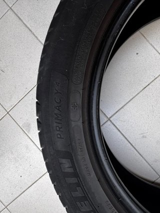 4 Neumáticos 215/50 R17/95w/94w