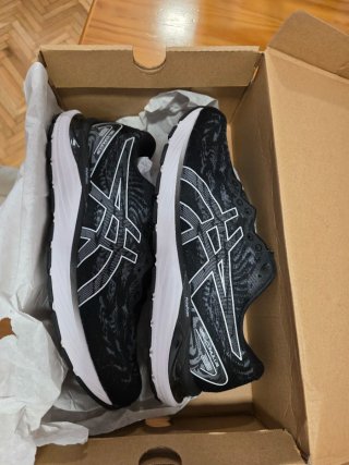 Zapatillas Asics Gel-Cumulus 23