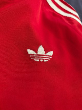 Chaqueta Adidas Originals Roja Talla M para chica