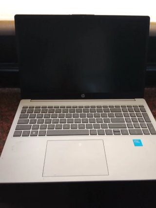 Ordenador Portátil HP  Plateado