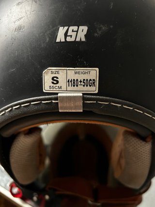 Casco de moto negro