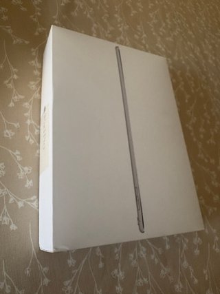 Caja iPad Pro 9,7”