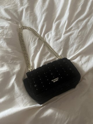 Bolso Victoria's Secret Negro con Cadena