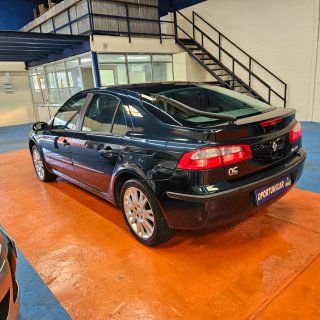 Renault Laguna DIESEL 120 cv MUY NUEVO Y GARANTIA