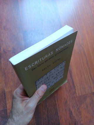 Escrituras nómades del libro perdido al hipertexto