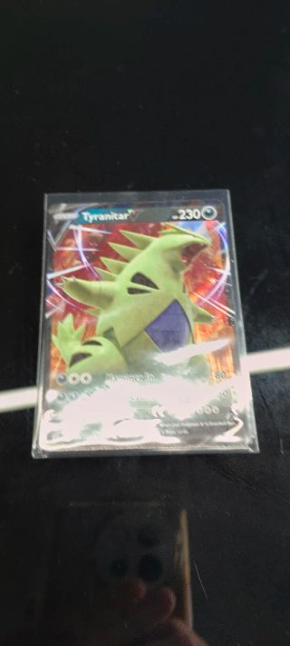 Carta Pokémon Tyranitar V 158/264