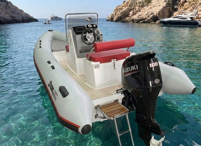 Semirrigida Hydrosport 595 + Suzuki 100cv NUEVO
