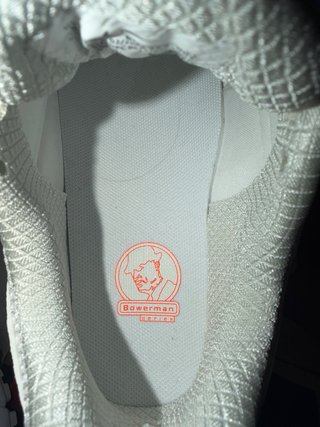 Nike Vomero 5 Gris y Blanco