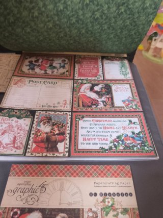 Kit Papel Scrapbooking Graphic 45 Santa Claus