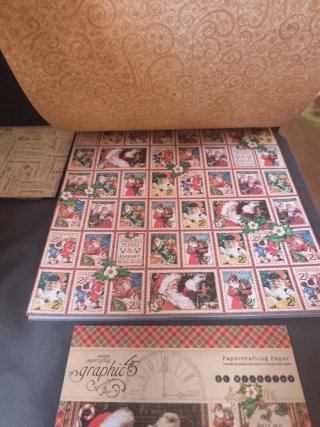 Kit Papel Scrapbooking Graphic 45 Santa Claus