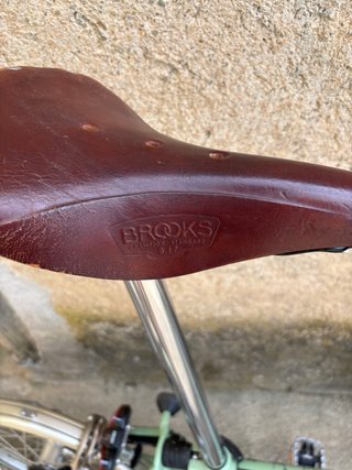 Bicicleta Brompton plegable verde