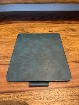 Amazon Kindle Scribe + funda de cuero