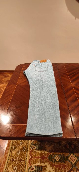 PANTALÓN VAQUERO LEVI´S 502 FLEX, AZUL CLARO, W32.