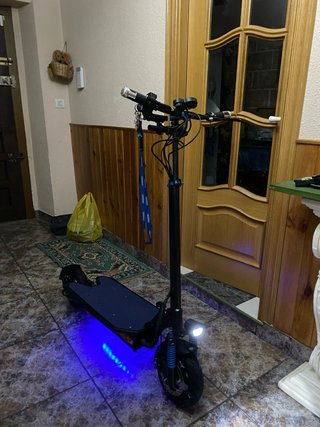 Patinete Eléctrico Azul