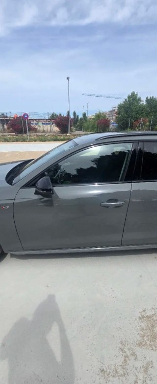 Audi A4 Avant Black line