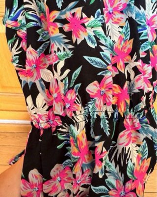 Vestido largo flores verano apertura lateral xs