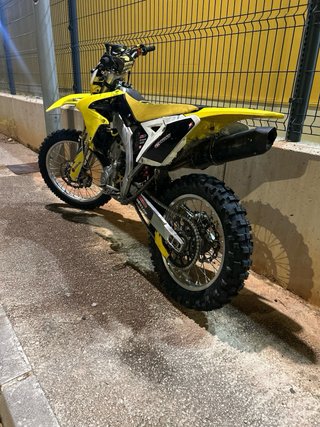 Suzuki RMZ 450 Motocross Enduro