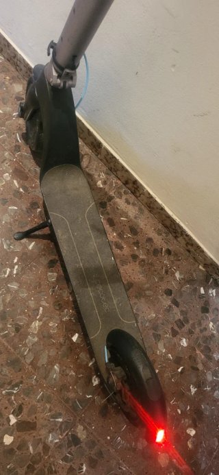 Patinete Eléctrico Cecotec Bongo